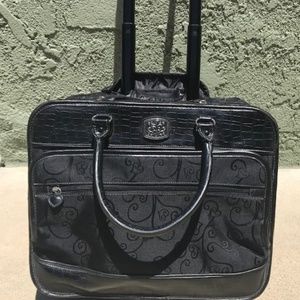 COLDWATER CREEK WHEELED CARRY-ON OVERNIGHT BAG